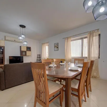Apt San Giuliano